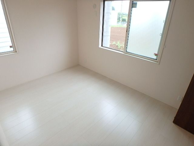 ��ʌ��������܎s���搼��{�S���ڂ̃A�p�[�g�̂��̑������E�X�y�[�X