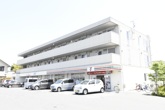 ��ʌ�����s�˒ˋ����̃A�p�[�g�̎���