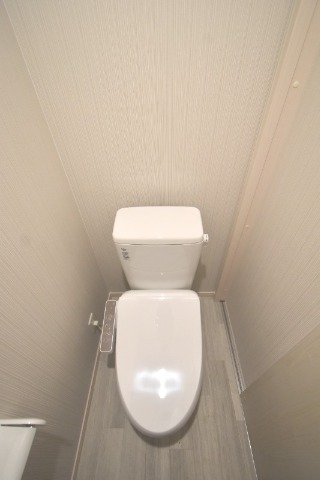 ��ʌ������s�h���R���ڂ̃A�p�[�g�̃g�C��