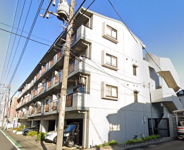 ��ʌ�����s�핽�P���ڂ̃}���V�����̌����O��