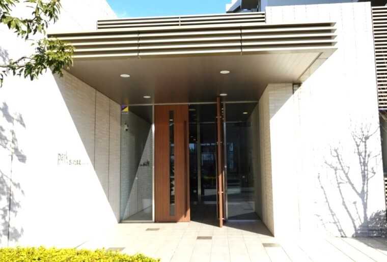 ��ʌ��������܎s�k����i���Q���ڂ̃}���V�����̃G���g�����X