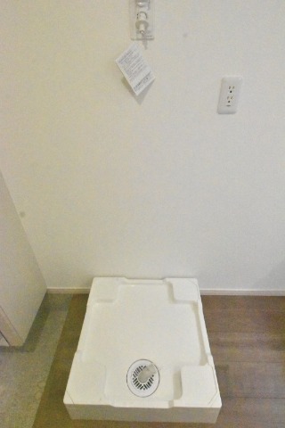 ��ʌ������s�h���R���ڂ̃A�p�[�g�̂��̑�