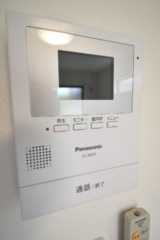 ��ʌ������s�h���R���ڂ̃A�p�[�g�̂��̑�