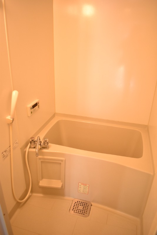 ��ʌ��������܎s��{��O���S���ڂ̃A�p�[�g�̃o�X