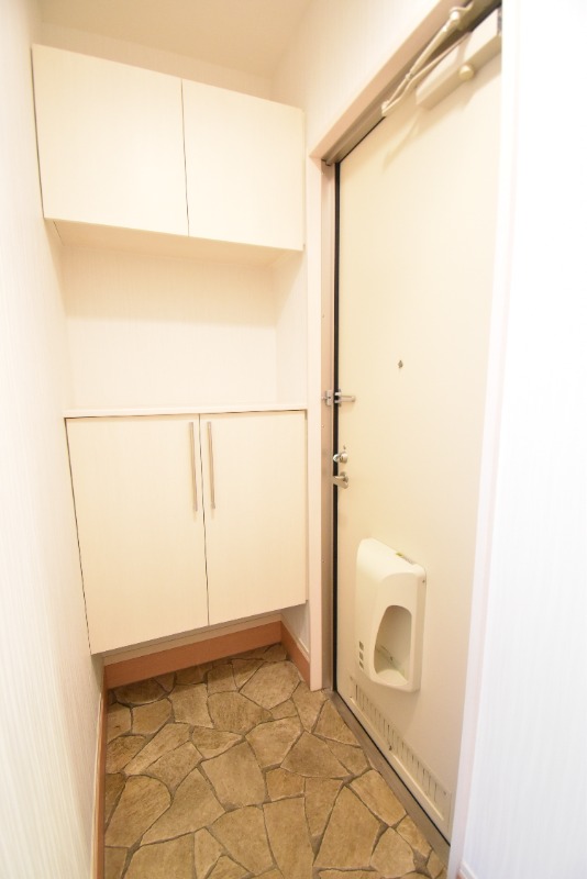 ��ʌ��z�J�s���z�J�Q���ڂ̃A�p�[�g�̌���