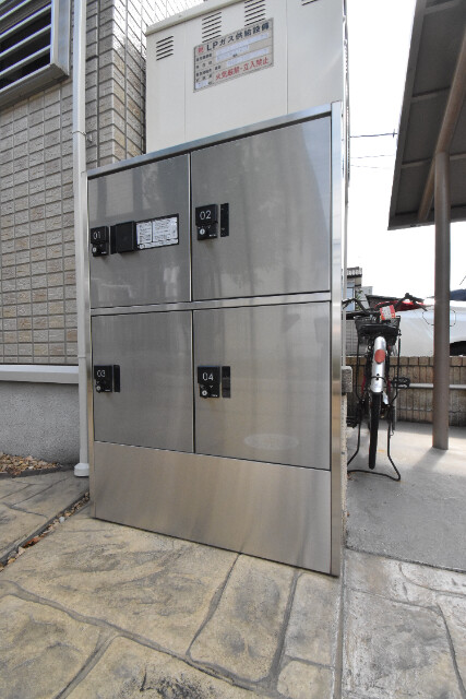 ��ʌ��z�J�s���z�J�Q���ڂ̃A�p�[�g�̂��̑�