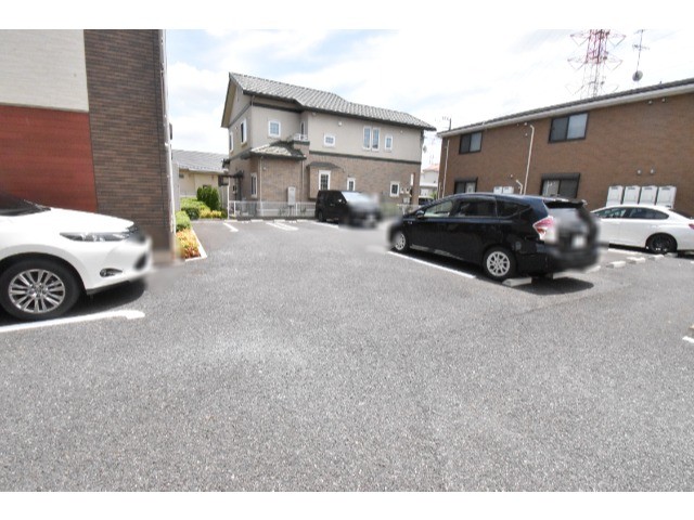 ��ʌ��������܎s��΋�������P���ڂ̃A�p�[�g�̒��ԏ�