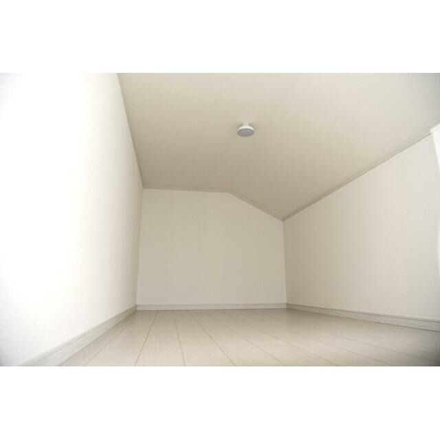 ��ʌ�����s�厚���s���т̃A�p�[�g�̂��̑������E�X�y�[�X