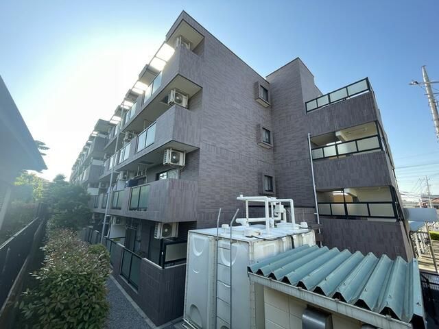 ��ʌ��������܎s��{��O���P���ڂ̃}���V�����̌����O��