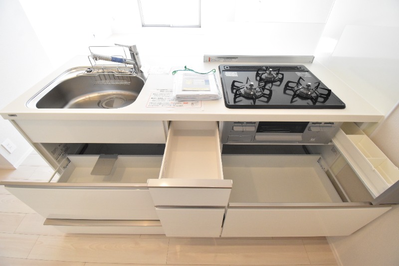 ��ʌ��������܎s�k��y�C���Q���ڂ̃}���V�����̃L�b�`��