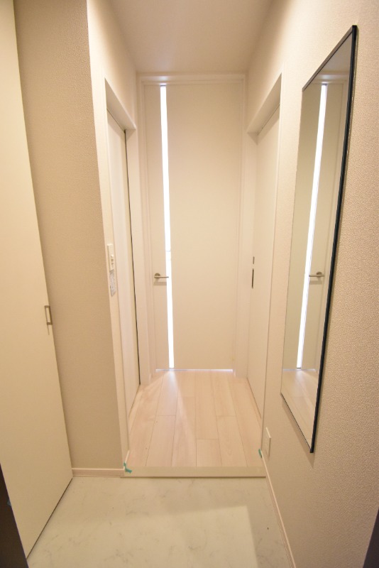 ��ʌ��������܎s�k��y�C���Q���ڂ̃}���V�����̌���