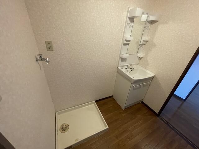 ��ʌ��������܎s��{��O���P���ڂ̃}���V�����̐��ʏ�