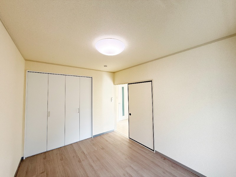 ��ʌ�����s�O��P���ڂ̃}���V�����̂��̑������E�X�y�[�X