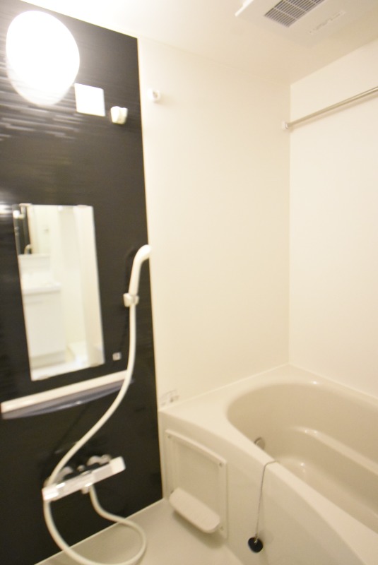 ��ʌ��������܎s��΋���K���̃A�p�[�g�̃o�X