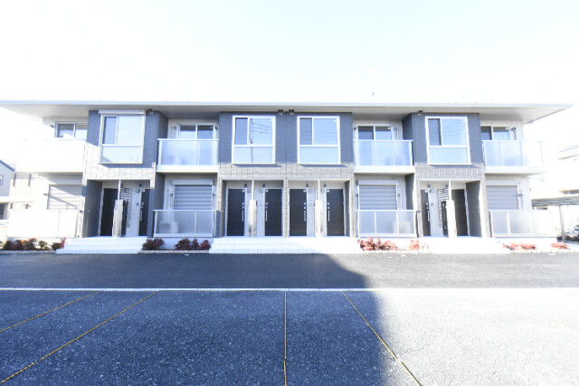 ��ʌ��������܎s��΋���K���̃A�p�[�g�̌����O��