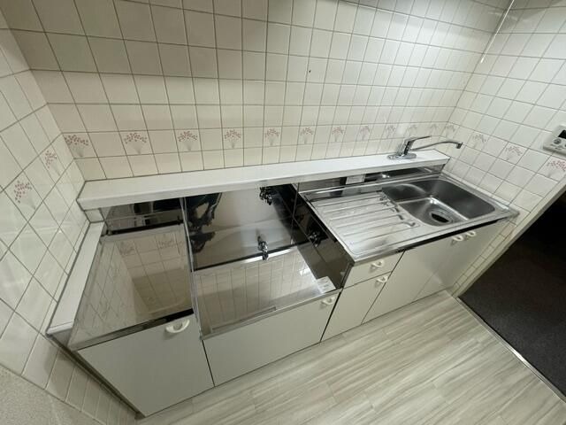 ��ʌ��z�J�s��z�J�S���ڂ̃}���V�����̃L�b�`��