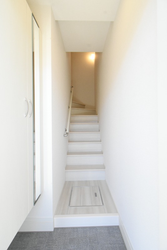 ��ʌ��������܎s��΋���K���̃A�p�[�g�̌���