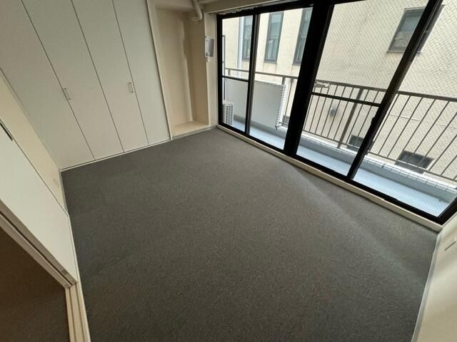 ��ʌ��z�J�s��z�J�S���ڂ̃}���V�����̂��̑������E�X�y�[�X