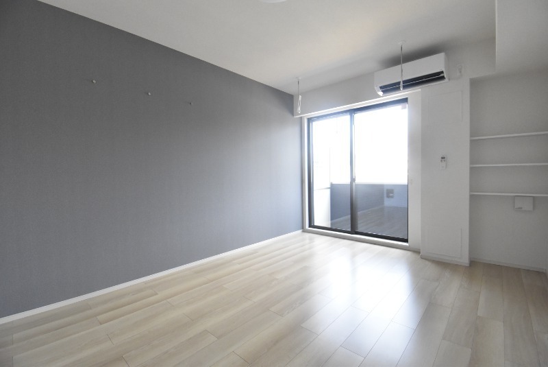 ��ʌ��������܎s���搼��{�P���ڂ̃A�p�[�g�̋��ԁE���r���O