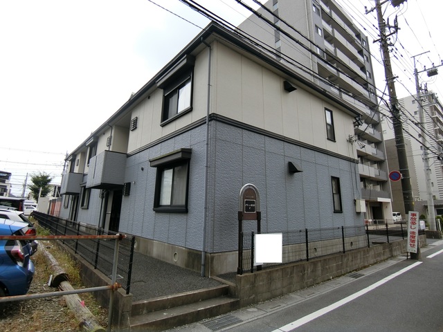 ��ʌ�����s������Q����3-12�̃A�p�[�g�̌����O��