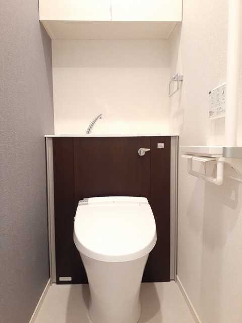 ��ʌ��������܎s���搼��{�P���ڂ̃A�p�[�g�̃g�C��