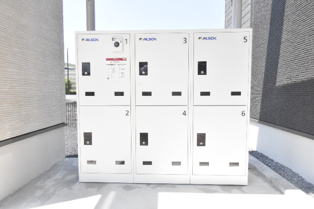 ��ʌ��������܎s���搼��{�P���ڂ̃A�p�[�g�̂��̑�