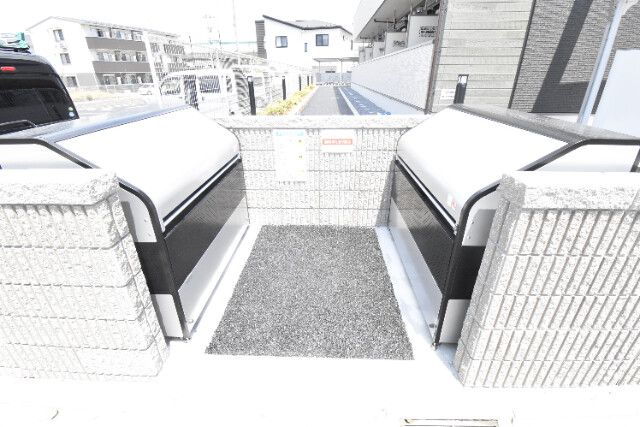 ��ʌ��������܎s���搼��{�P���ڂ̃A�p�[�g�̂��̑�