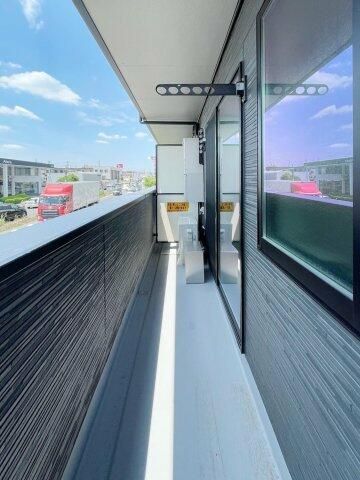 ��ʌ��������܎s��΋���q�S���ڂ̃A�p�[�g�̃o���R�j�[