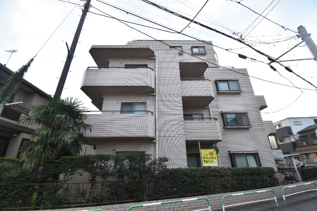 ��ʌ��������܎s����h�a�Q���ڂ̃}���V�����̌����O��