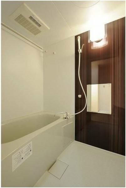 ��ʌ��������܎s��΋���Q���ڂ̃}���V�����̃o�X