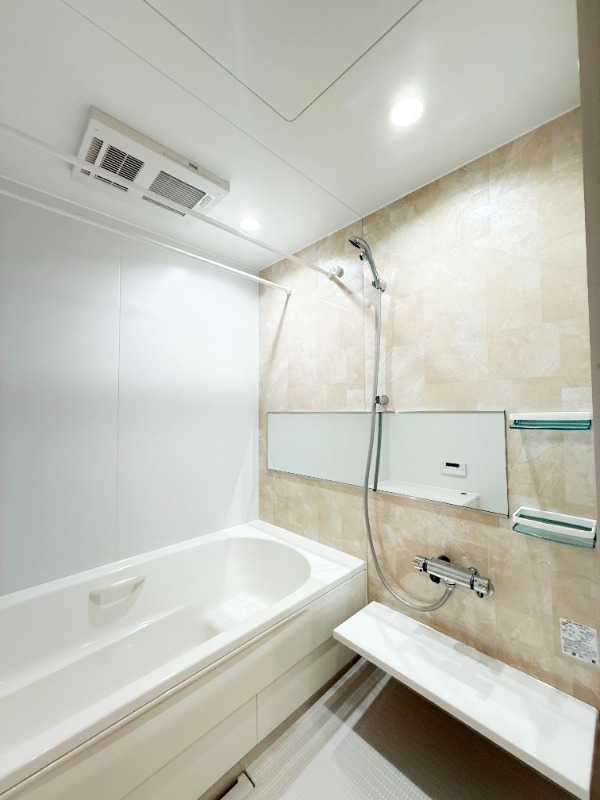 ��ʌ��z�J�s�厚��[�̃}���V�����̃o�X