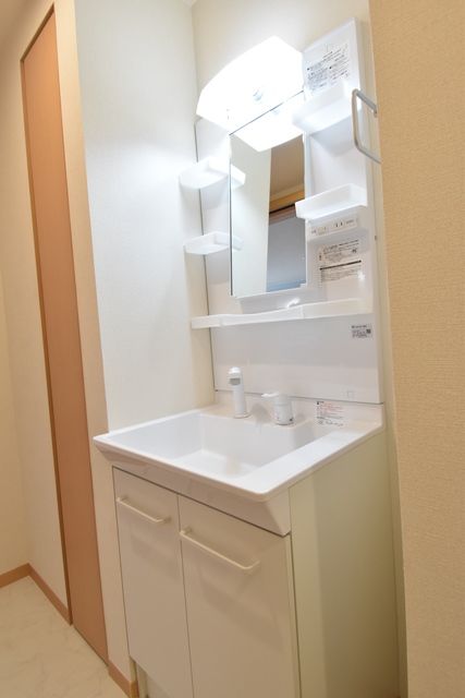 ��ʌ��������܎s��{��x�̓����R���ڂ̃A�p�[�g�̐��ʏ�