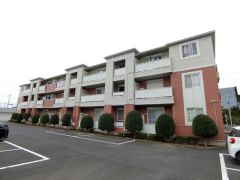 ��ʌ��@�c�s�厚�쓇766-1�̃A�p�[�g�̌����O��