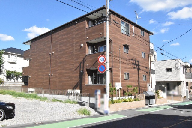 ��ʌ��������܎s�Y�a��{���R���ڂ̃A�p�[�g�̌����O��