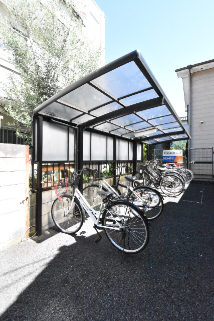 ��ʌ��������܎s��{��V�����P���ڂ̃A�p�[�g�̂��̑�