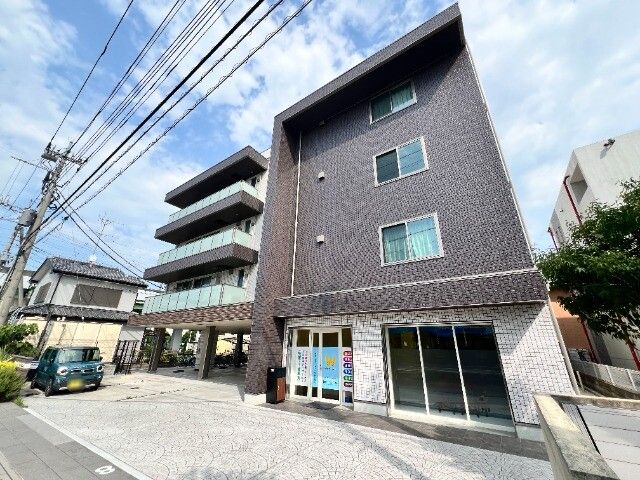 ��ʌ��k�����S�ɓޒ������P����249�̃}���V�����̌����O��