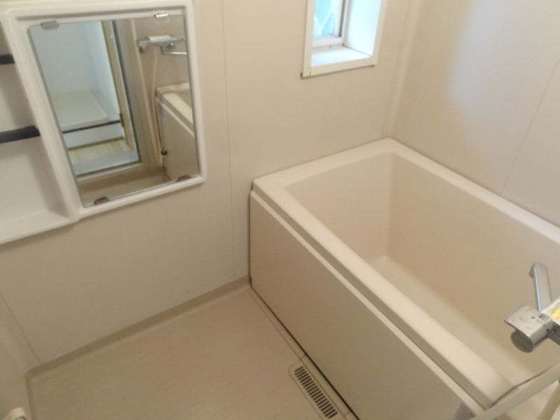 ��ʌ��������܎s��{��O���P���ڂ̃A�p�[�g�̃o�X