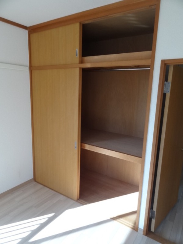 ��ʌ��������܎s��{��O���P���ڂ̃A�p�[�g�̎��[