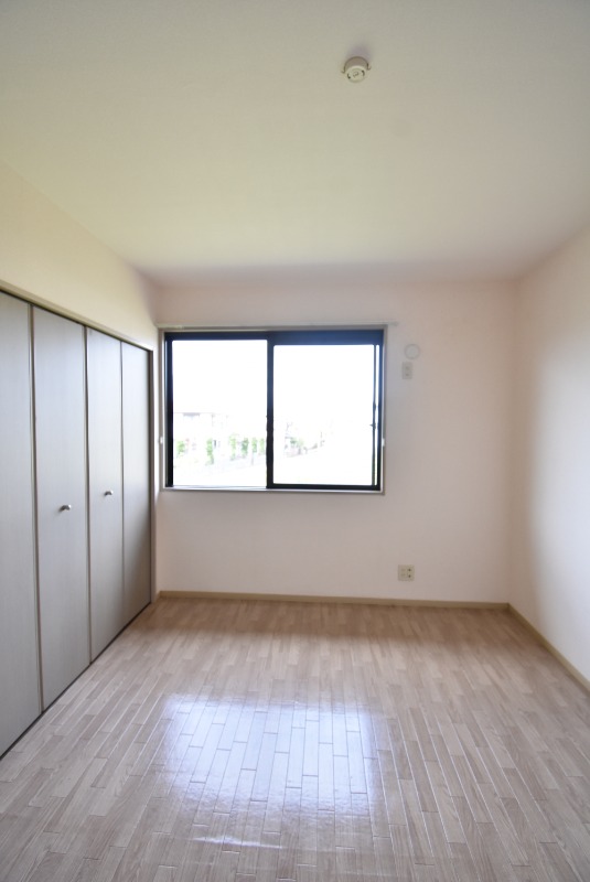 ��ʌ��������܎s����厚�w��̃A�p�[�g�̂��̑������E�X�y�[�X