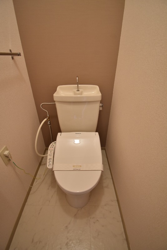 ��ʌ��������܎s����厚�w��̃A�p�[�g�̃g�C��