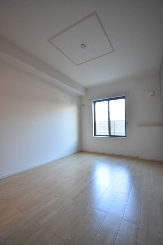 ��ʌ��������܎s�΋擹�c�y�Q���ڂ̃A�p�[�g�̂��̑������E�X�y�[�X