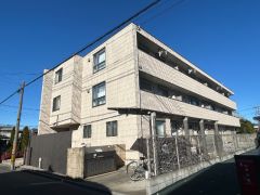 ��ʌ��������܎s�Y�a��̉ƂR����6-4�̃}���V�����̌����O��