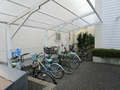 ��ʌ�����s�˒˓��R���ڂ̃A�p�[�g�̂��̑�