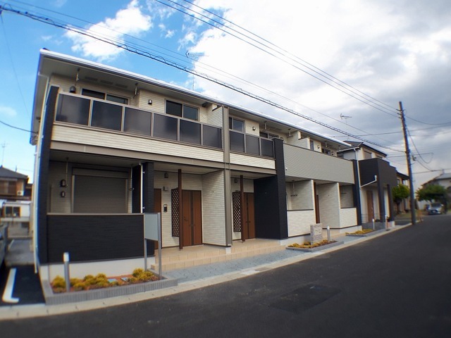 ��ʌ��������܎s��΋�厚��΂̃A�p�[�g�̌����O��