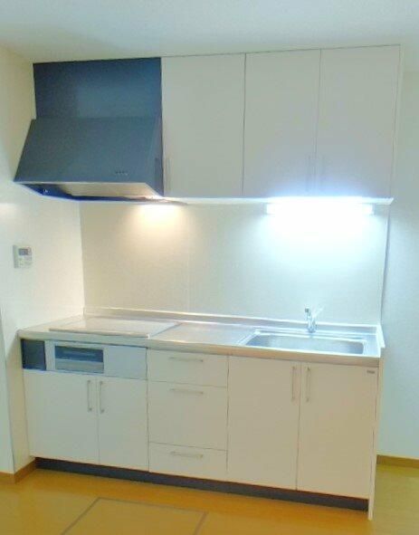 ��ʌ��������܎s������V�����T���ڂ̃A�p�[�g�̃L�b�`��