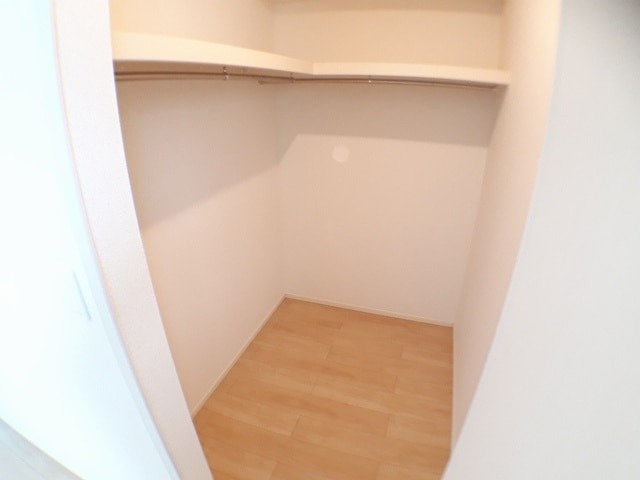 ��ʌ��������܎s��΋�厚��΂̃A�p�[�g�̎��[