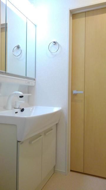 ��ʌ��������܎s��΋�������Q���ڂ̃A�p�[�g�̐��ʏ�