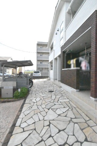 ��ʌ��������܎s��΋�������Q���ڂ̃A�p�[�g�̃G���g�����X