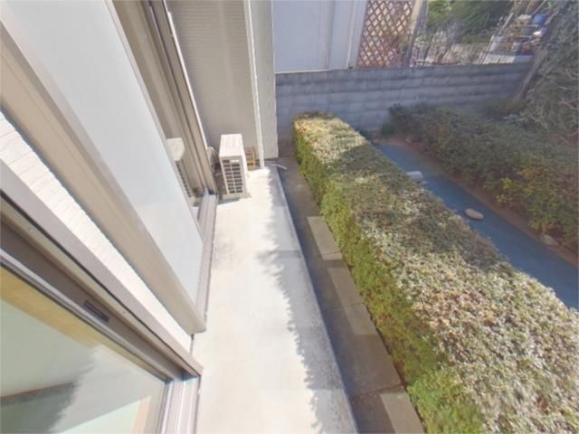 ��ʌ��������܎s������V�����T���ڂ̃A�p�[�g�̂��̑������E�X�y�[�X