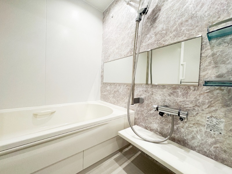 ��ʌ�����s���Q���ڂ̃}���V�����̃o�X